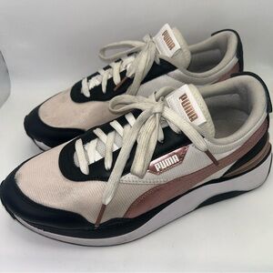 Puma Cream and Black Sneakers with Brown Highlights